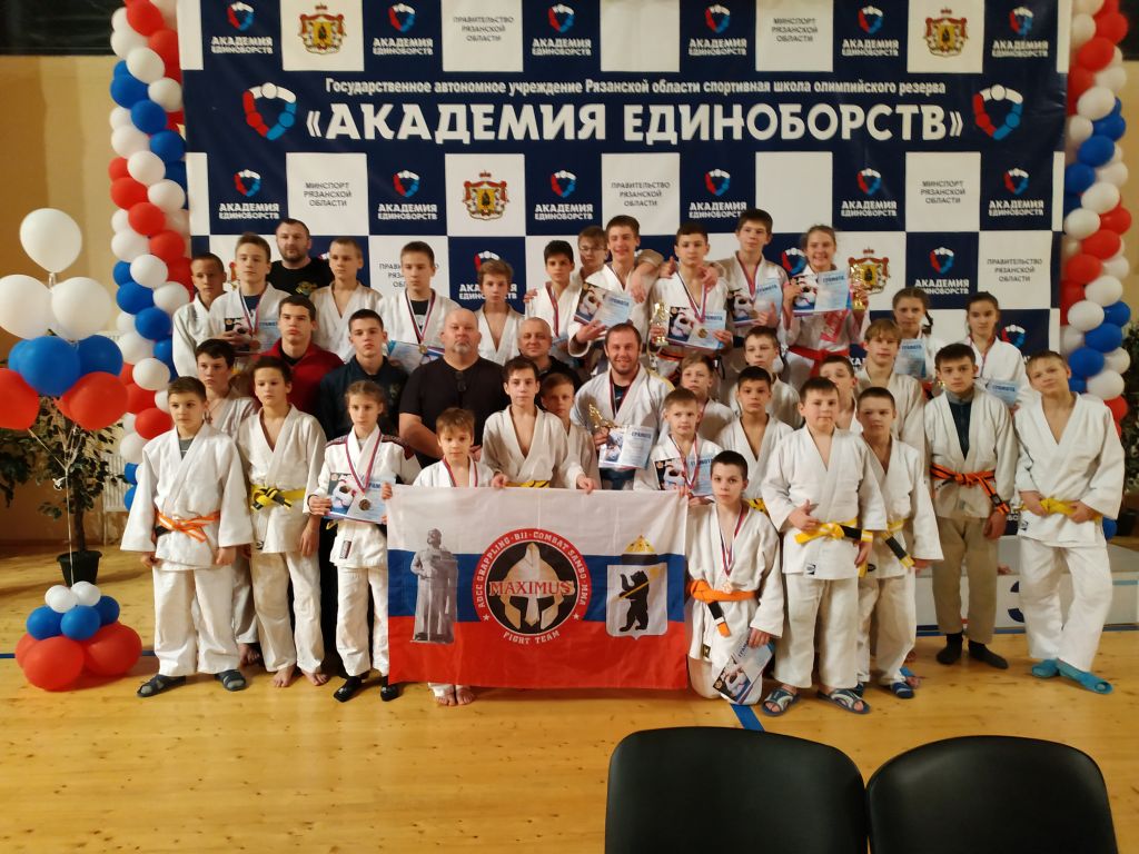 15 медалей привезла сборная команда Ярославской области с Первенства и Чемпионата ЦФО в Рязани!
